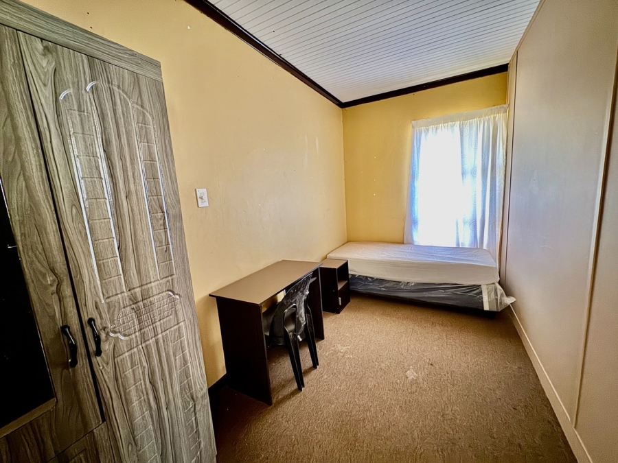 23 Bedroom Property for Sale in Kannoniers Park North West